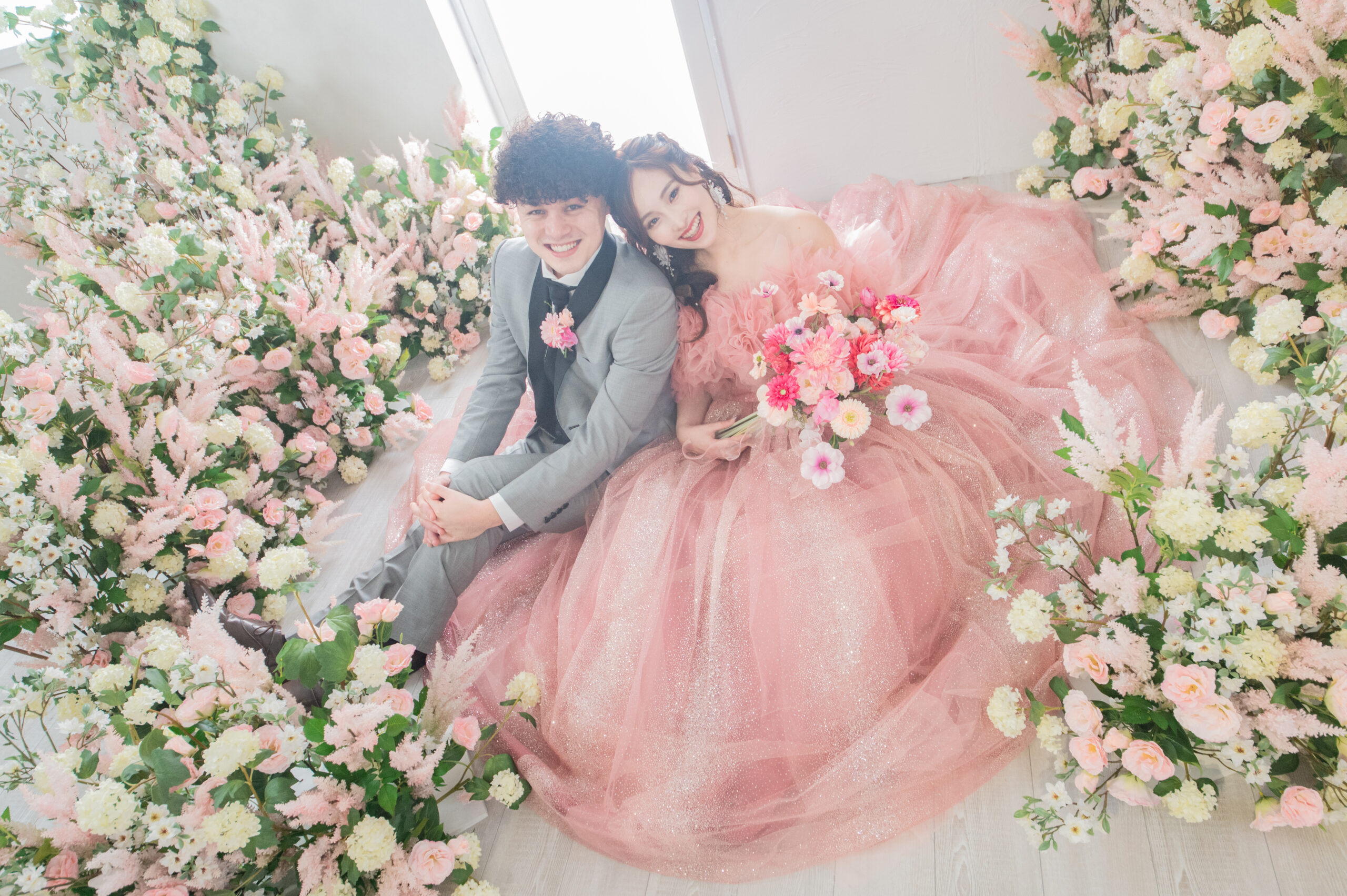 洋装　ウェディングフォト 結婚式　前撮り
