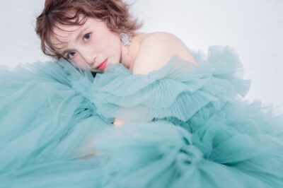 洋装　スタジオ ロケーション