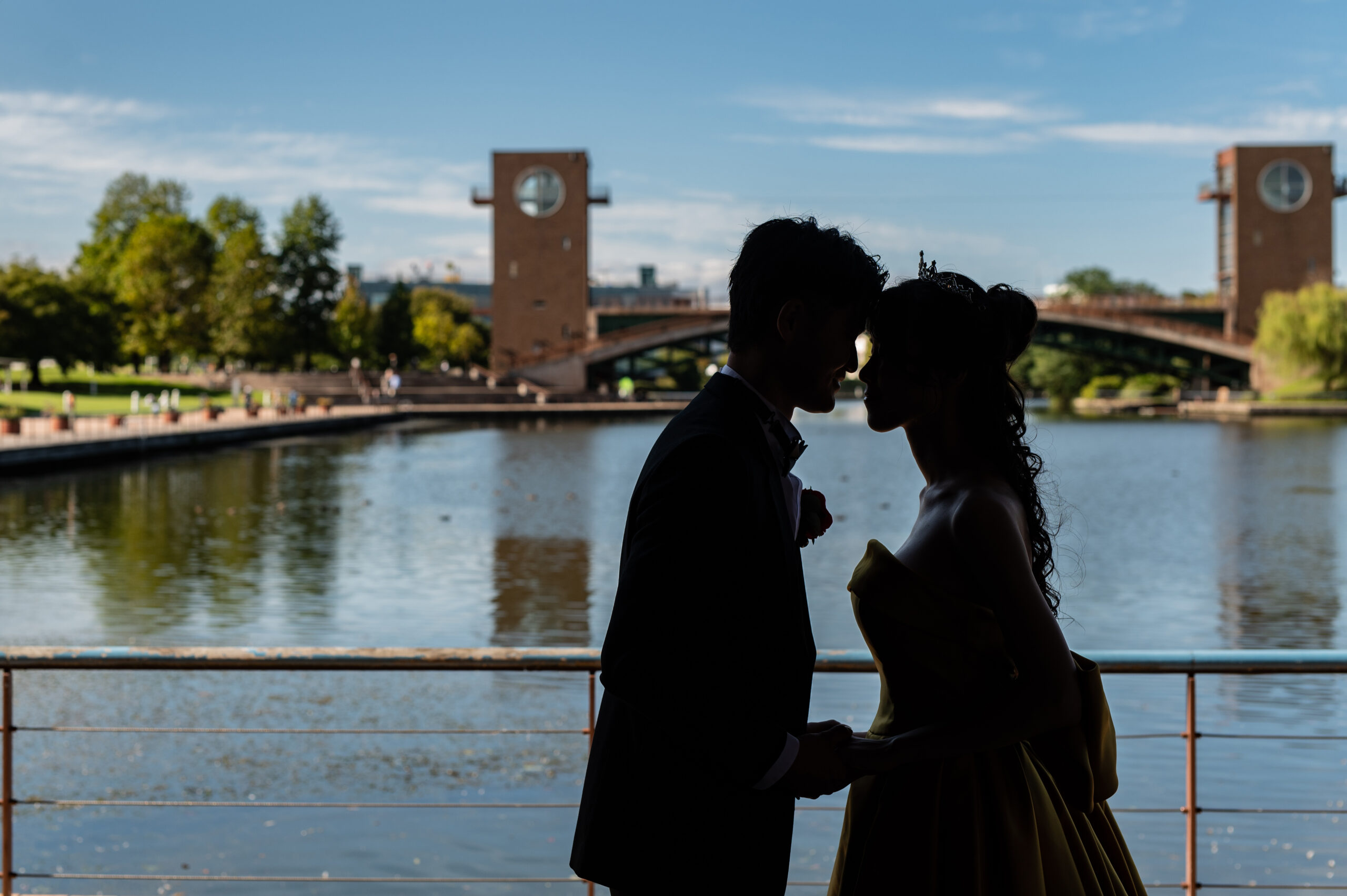 洋装　ウェディングフォト 結婚式 ウェディングドレス